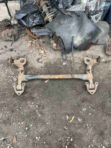 Підрамник задній 90575491 GM