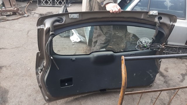 Облицювання ляди 90901JD000 NISSAN