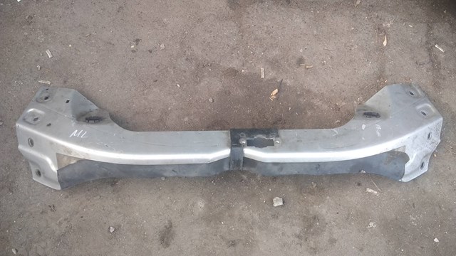 Рамка радіатора верхня A1636200516 MERCEDES