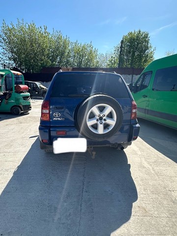 Ікло заднього бампера праве 5216142902 TOYOTA