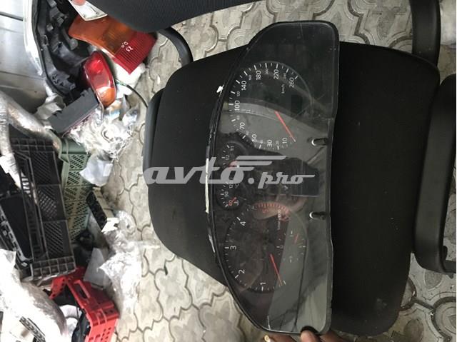 Спідометр 8D0919034 VAG