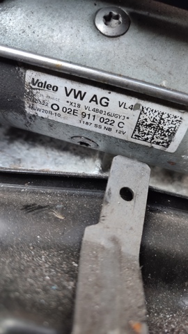 Стартер автомобільний 02E911022C VAG