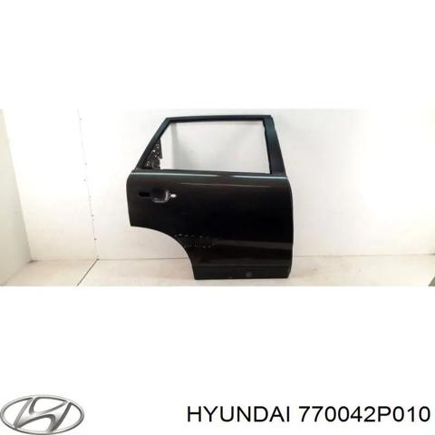 Двері пасажирські задні праві 770042P010 HYUNDAI