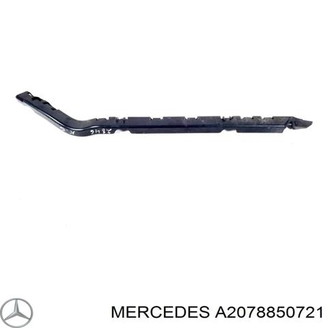 Лівий кронштейн кріплення бампера заднього A2078850721 MERCEDES