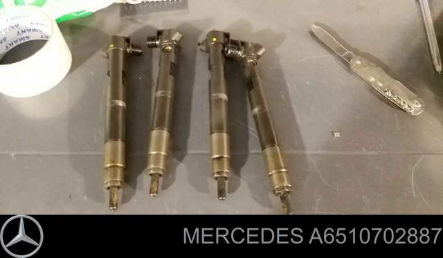 Форсунка вприску палива A6510702887 MERCEDES