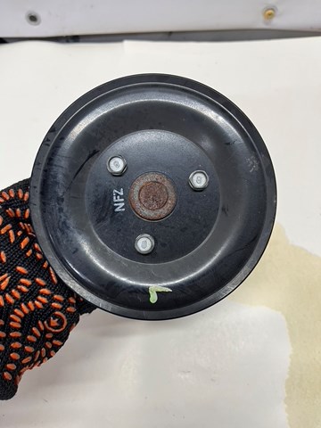 Шків водяної помпи 68046027AA CHRYSLER