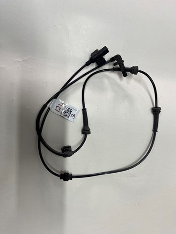Датчик АБС (ABS) задній 68309279AB CHRYSLER