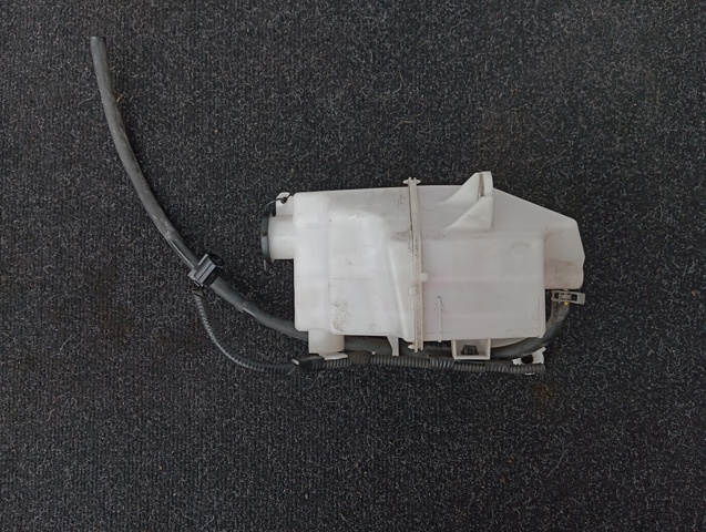 Бачок для води 1647025050 TOYOTA