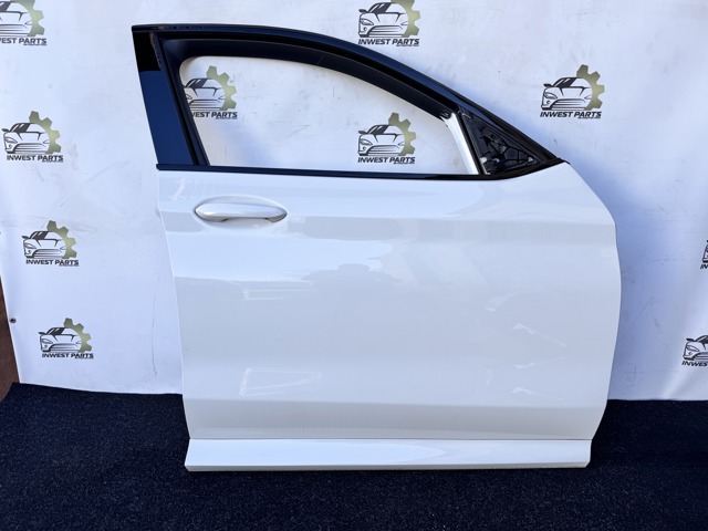 Пасажирські передні двері 41517478340 BMW
