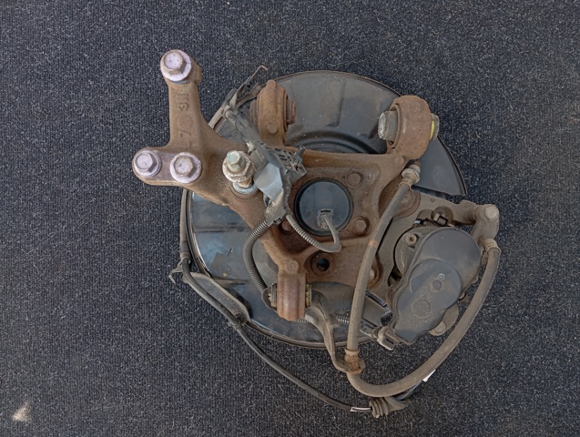 Цапфа поворотного кулака 4230542060 TOYOTA