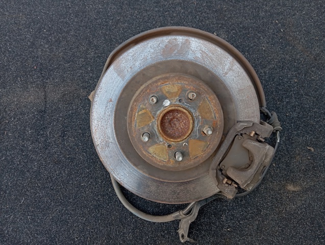 Підшипник задньої маточини 4245033080 TOYOTA