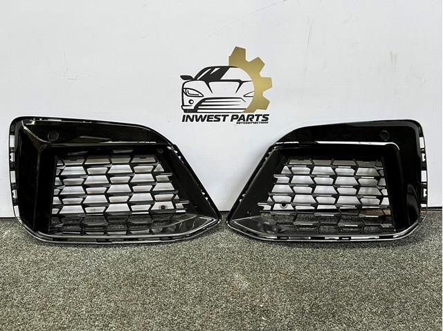 Решітка переднього бампера, нижня 51118098670 BMW