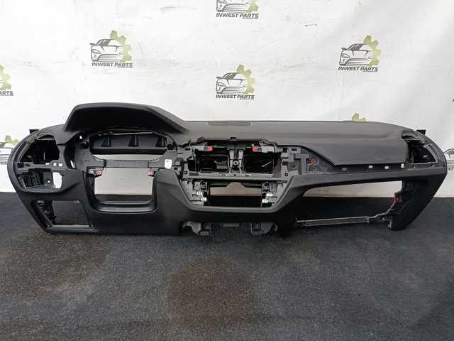 Панель передня "торпедо" 51457937296 BMW