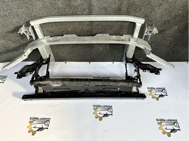 Кронштейн замку капоту 51647421704 BMW