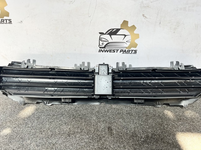 Жалюзі радіатора охолодження 51749465187 BMW
