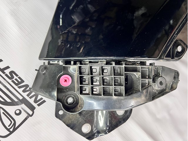Направляюча переднього бампера, ліва 5253642080 TOYOTA