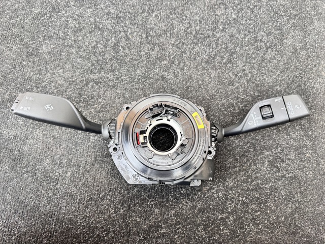 Касета AirBag 61315A10EC7 BMW