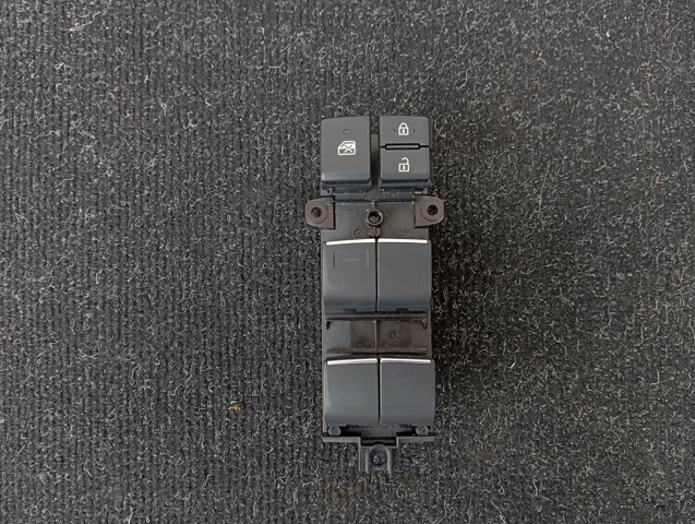 8404042130 Toyota