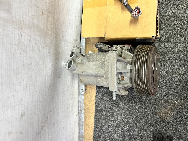 Компресор кліматичної установки 92600BV80A NISSAN
