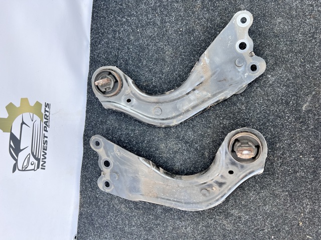 Важіль/тяга задньої підвіски подовжній нижній, лівий GBFN28250 MAZDA