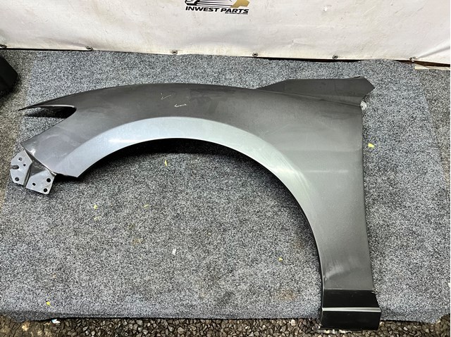 Переднє ліве крило GHP952211A MARKET (OEM)