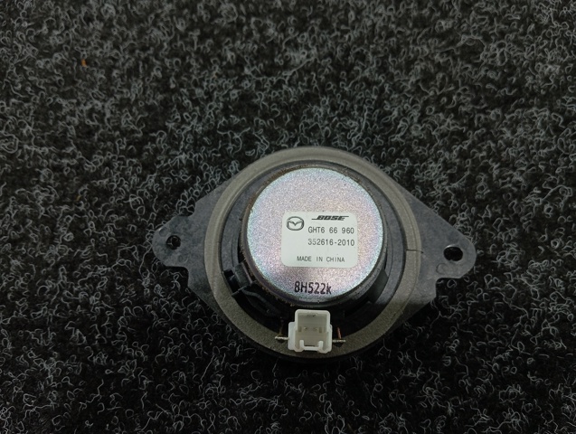 Динамік задньої полиці GHT666960 MAZDA