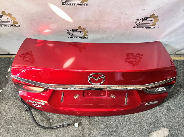 Mazda 6  2017 крышка багажника 41v без пошкоджень  гола  GJY1-52-61X
