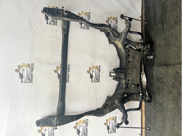 Балка задньої підвіски поперечна KD353480XG MAZDA