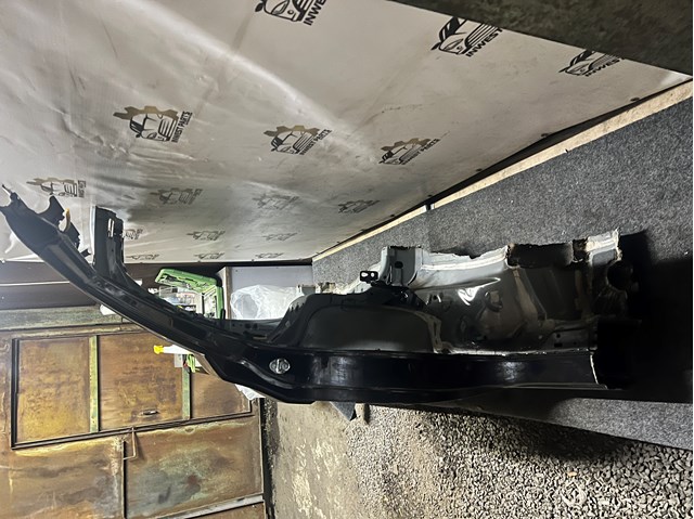 Крило заднє праве KDY370410C MAZDA