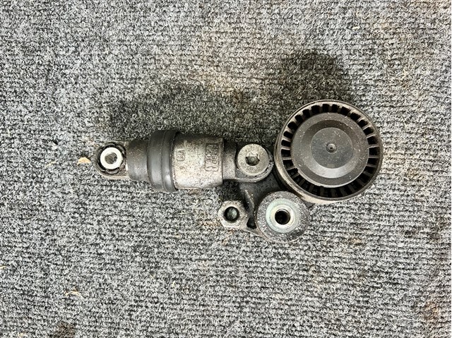 Натяжна планка поліклинового ременя PE0315980C MAZDA