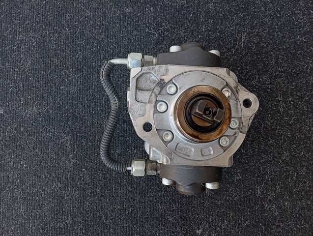 Насос паливний високого тиску (ПНВТ) - DIESEL SH0113800D MAZDA