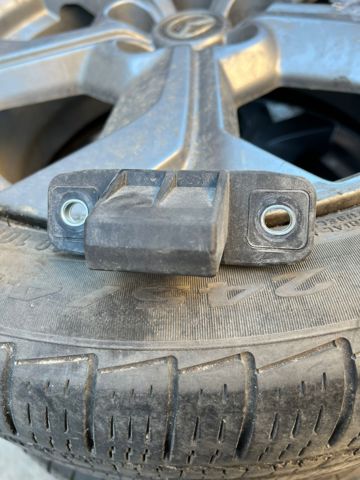 Кнопка приводу замка 3/5 дверей (ляди) / кришки багажника KB7W624B0 MAZDA