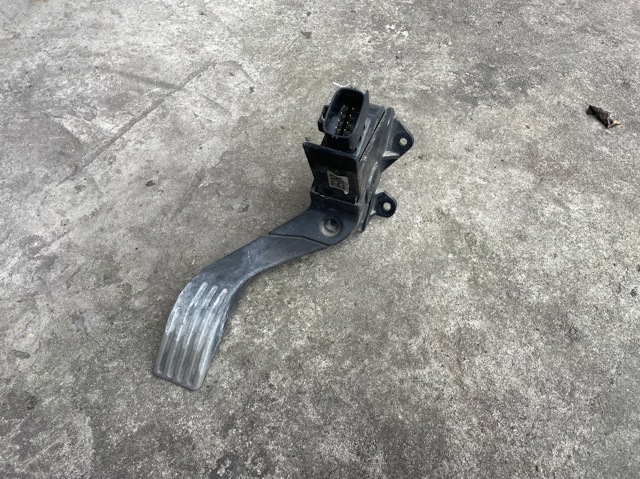 Педаль акселератора 98AB9F836AE FORD