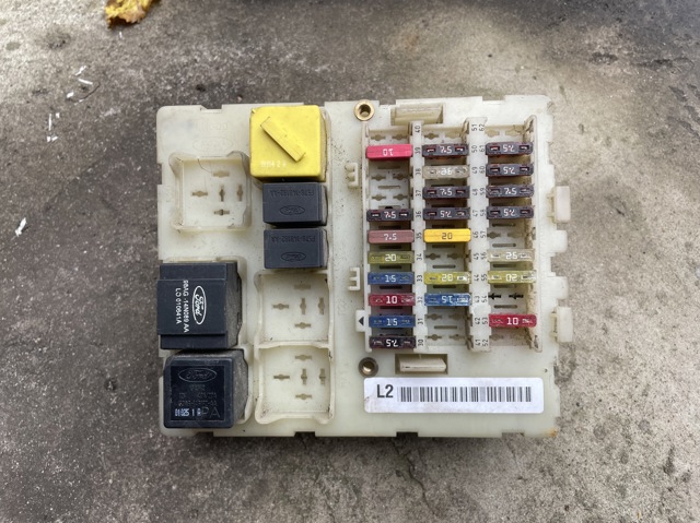 Коробка запобіжників 98AG14A073AH FORD