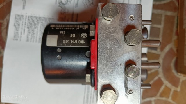 Блок управління АБС (ABS) 1K0698517B VAG