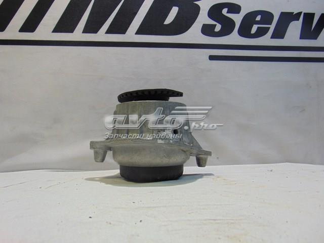 Права подушка мотора A2052406717 MERCEDES