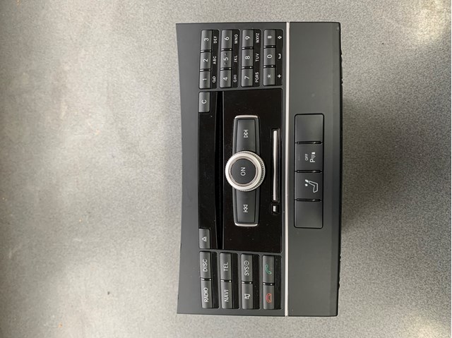 Блок кнопок центральної консолі A2129004108 MERCEDES