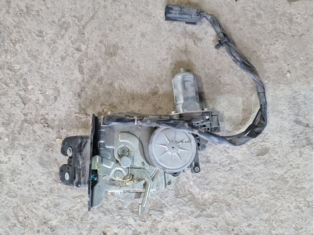 Центральний замок багажника EJ5Z7843150B FORD