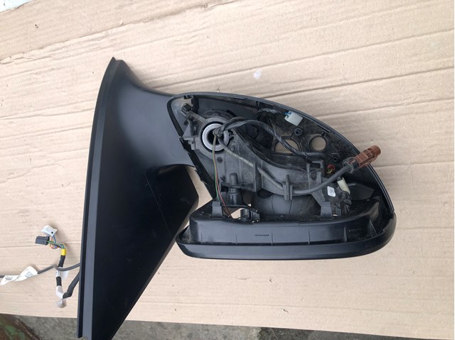 Корпус дзеркала заднього виду, правий 1678109401 MERCEDES