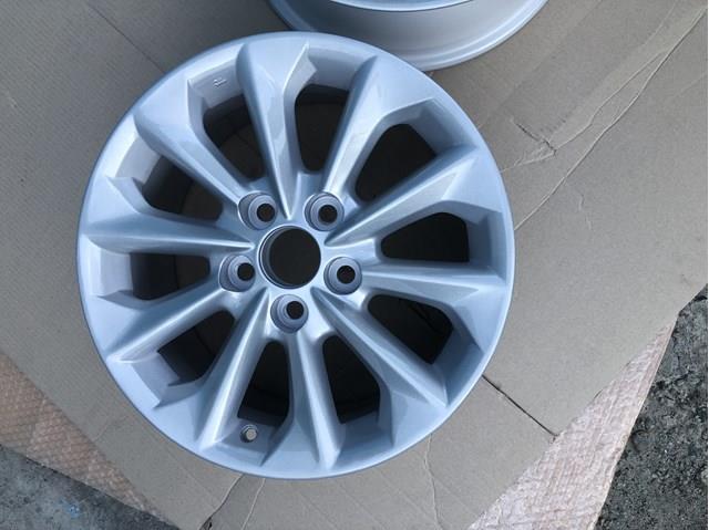 4261102R10 Toyota