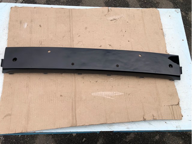 Молдинг бампера переднього, центральний 51118099656 BMW