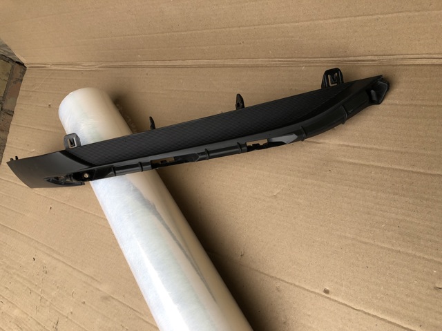 Переднє ікло бампера 5243748040 TOYOTA