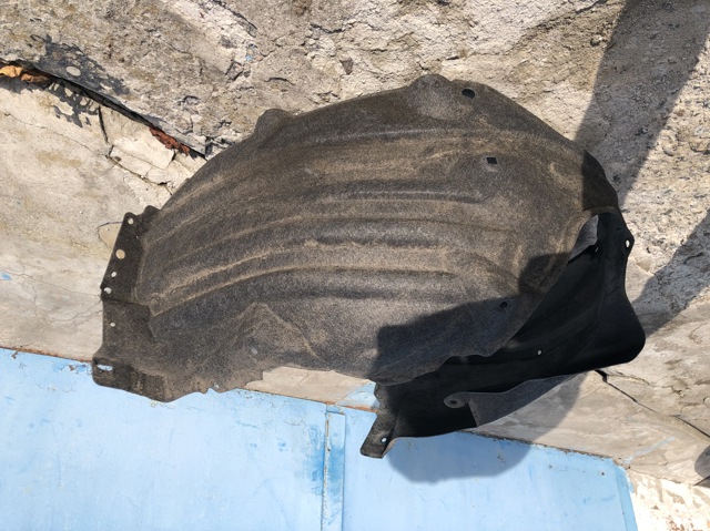 Підкрилок передній правий 5387542090 TOYOTA