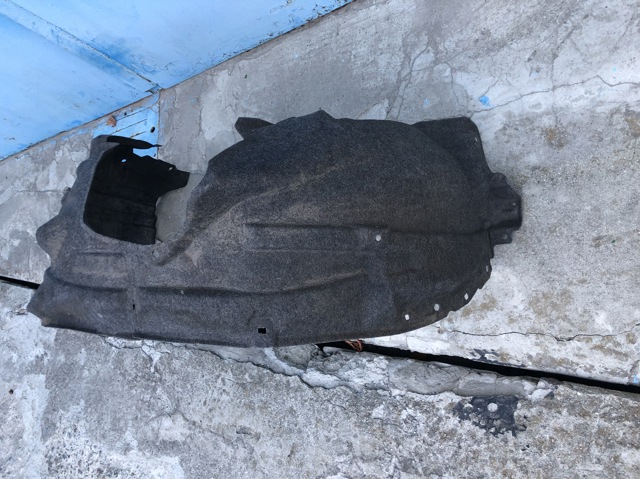Підкрилок передній лівий 5387642100 TOYOTA