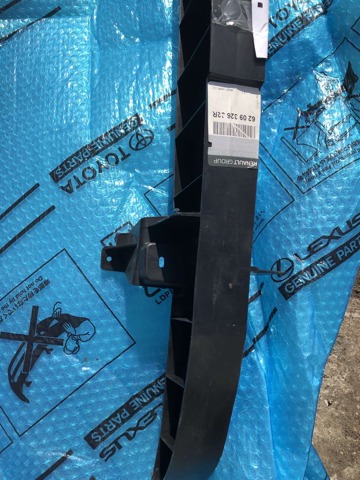 Абсорбер бампера переднього 620932632R RENAULT