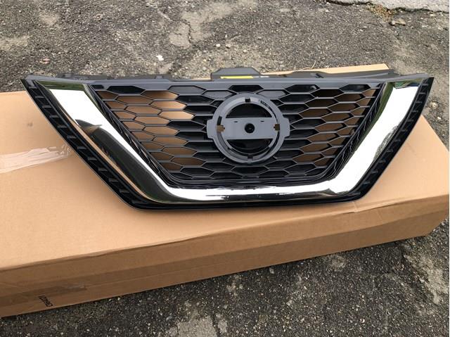 Облицювання радіатора 62310HV22C NISSAN