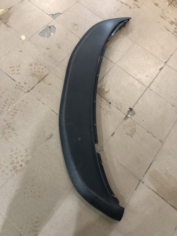 Нижня накладка на передній бампер 6Q0805903B VAG