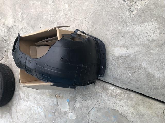 Підкрилки передні праві 86812H8000 HYUNDAI