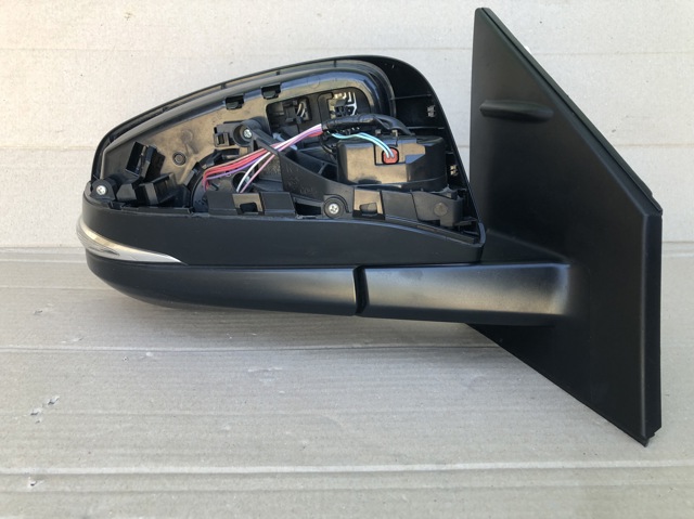 Праве дзеркало заднього виду 8791042C10 TOYOTA