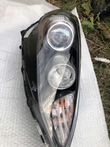 Основна фара - вставка 92102F1000 HYUNDAI